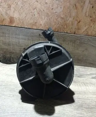 Volkswagen Golf V Secondary air pump 06A959253B