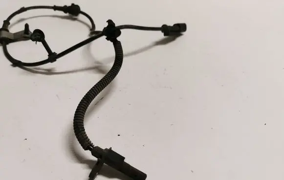 Ford Mustang VI ABS brake wheel speed sensor FR3C2C204AC