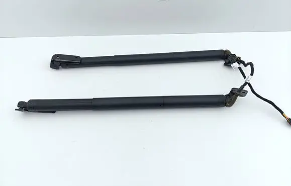 Porsche Macan (95B) Tailgate/trunk strut/damper 95B827851F