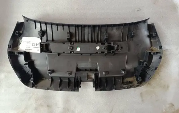 Audi A7 S7 4G Tailgate trim 4g8867979