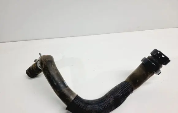 Nissan X-Trail T32 Engine coolant pipe/hose 924004EB0A