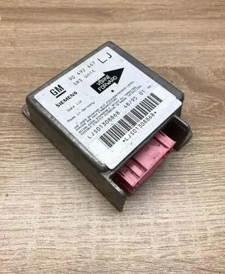 Opel Omega B1 Airbag control unit/module 90492467 5WK4110