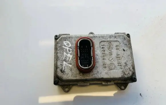 Mercedes-Benz E W211 Headlight ballast module Xenon A0028206026 5DF008704-00