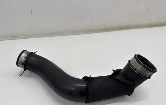 Mercedes-Benz E W211 Intercooler hose/pipe A2115282482