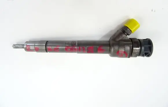 Fuel injector