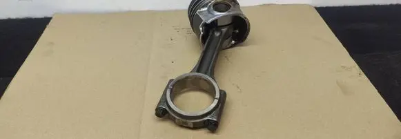 Skoda Octavia Mk3 (5E) Piston 81L150