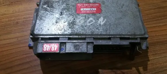Mitsubishi Eclipse ABS control unit/module mb686562 2680744
