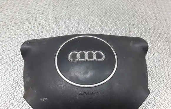 Audi A2 Steering wheel airbag 8E0880201AA