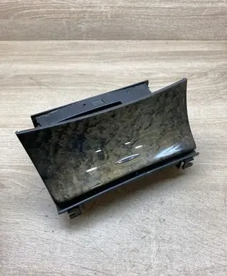 Mercedes-Benz E W211 Ashtray (front) A2118101330