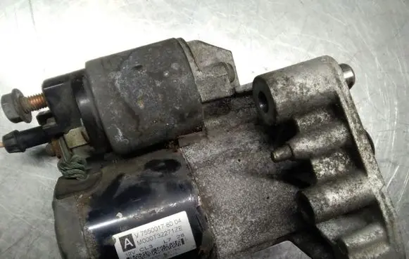 Citroen C4 I Picasso Starter motor M000T32271 V75500178004