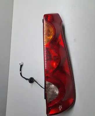 Nissan Note (E11) Rear/tail lights 12V215W BFLE P215W