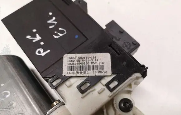 Citroen C5 Front door window regulator with motor 990181101 503620040200 9632531880