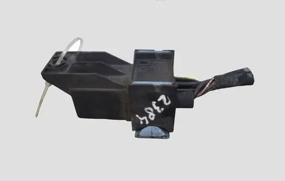 Volvo V40 Glow plug pre-heat relay 9666671780 51299049