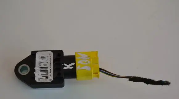 Mercedes-Benz A W169 Airbag deployment crash/impact sensor A1698202226