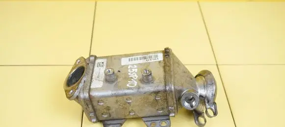 Opel Corsa E EGR valve cooler 55273563 B13DTE