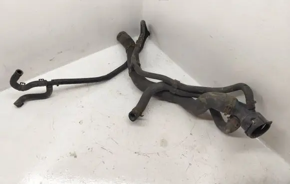 Volkswagen PASSAT B6 Engine coolant pipe/hose 1K0122291A