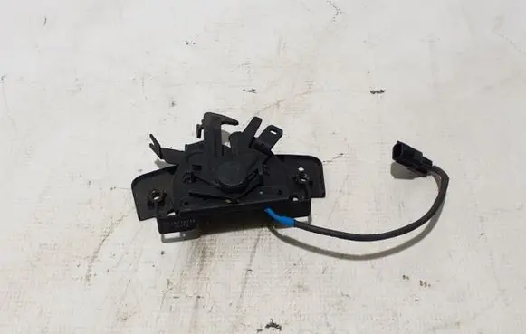 Renault Megane IV Engine bonnet (hood) release handle 656017233R