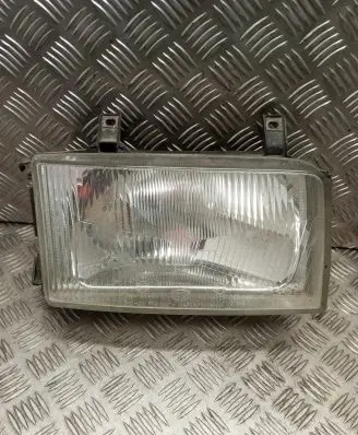 Volkswagen Transporter - Caravelle T4 Headlight/headlamp