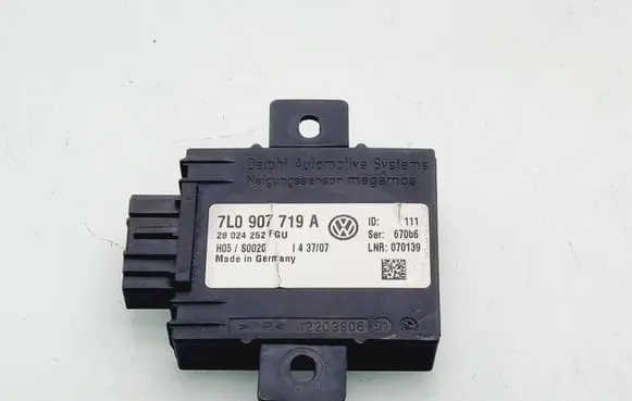 Volkswagen Touareg I Alarm control unit/module 7L0907719A