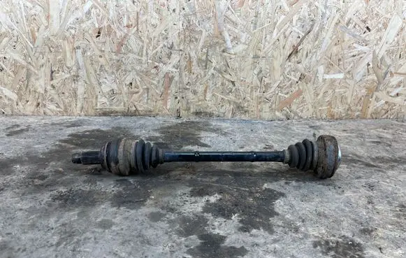 BMW X1 E84 Rear driveshaft 7591595