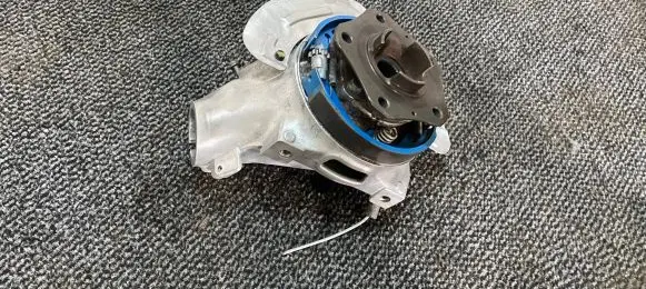 Porsche Cayman 987 Rear wheel hub 98733165706