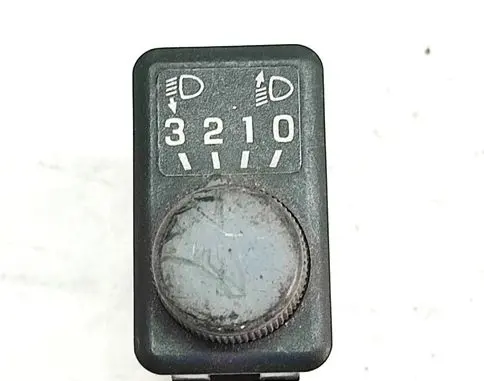 Nissan Micra Headlight level height control switch
