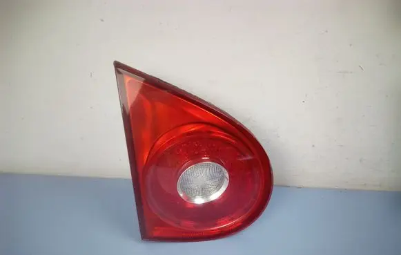 Volkswagen Golf V Tailgate rear/tail lights 1K6945093F