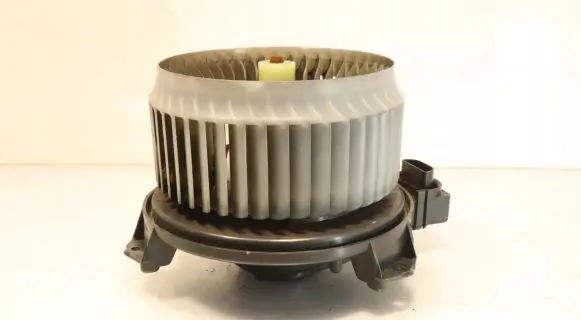 Suzuki SX4 Heater fan/blower