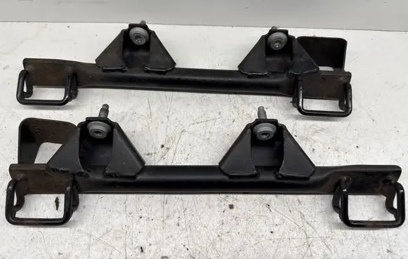 Audi A4 S4 B7 8E 8H ISOFIX Bracket 8E0813546B