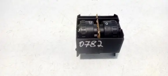 Headlight level height control switch