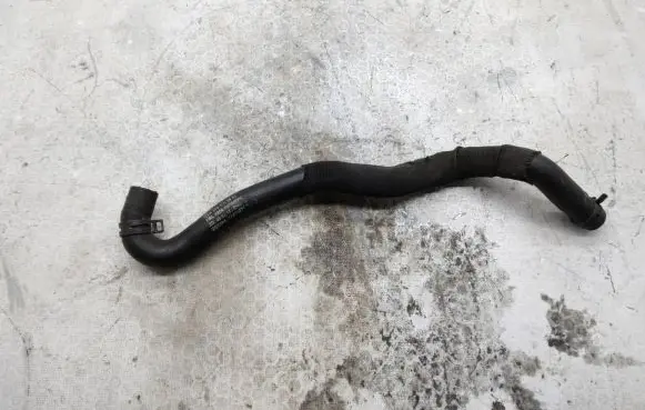 Mercedes-Benz E W213 Engine coolant pipe/hose A2135060435