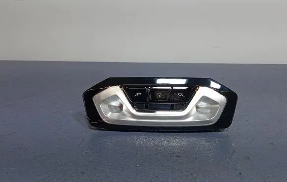 BMW i4 Boot/trunk interior light 7910813