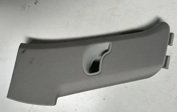 Volkswagen Touareg II (C) pillar trim 7P6867242G 1062840010