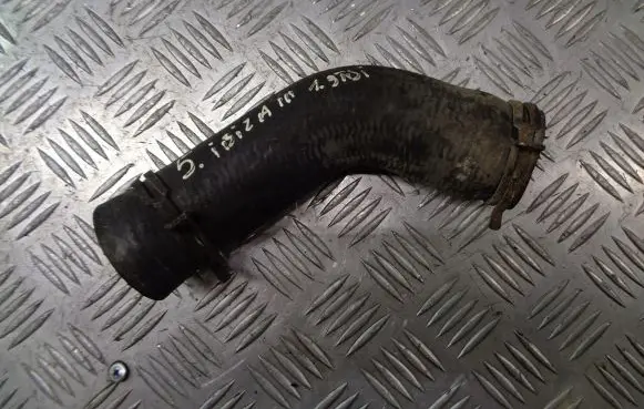Seat Ibiza III (6L) Intercooler hose/pipe