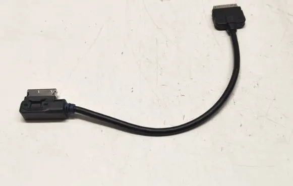 Audi Q5 SQ5 iPod connector socket 5N0035554