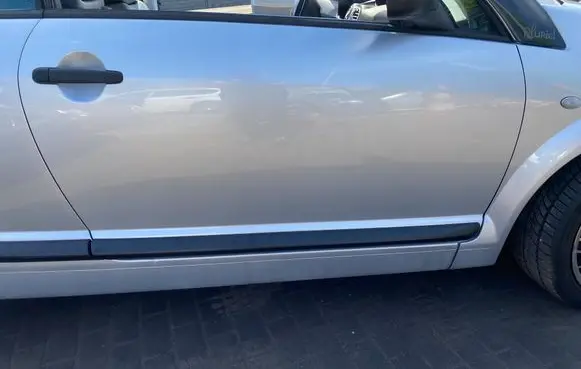 Citroen C3 Pluriel Front door