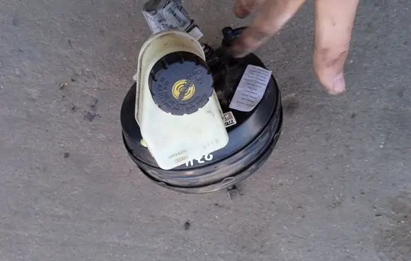 Opel Vectra C Brake booster 24433100FT