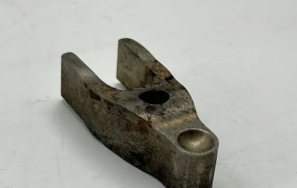 Mercedes-Benz C W206 Fuel Injector clamp holder