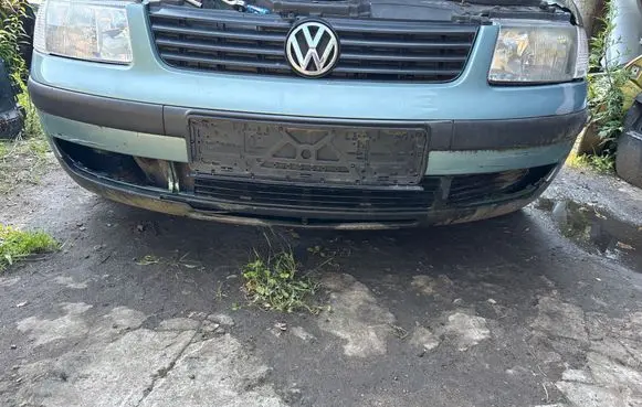 Volkswagen PASSAT B5 Front bumper