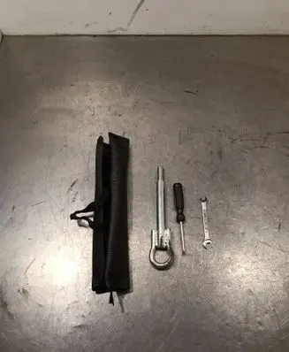 Opel Antara Tool set 
