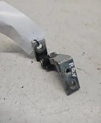 Volkswagen Golf IV Front door upper hinge 