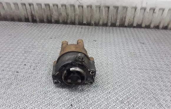 Renault Clio I Spark distributor 7700726739