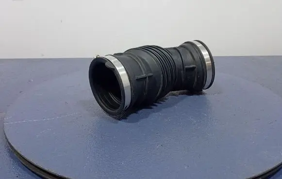 Ford Escape III Air intake hose/pipe GVC61-9R504-CB