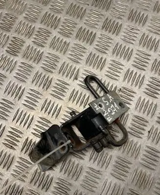 Seat Altea XL Front door lower hinge 