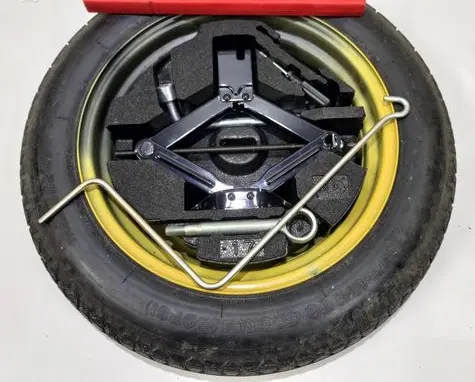 Subaru Forester SJ R17 spare wheel 