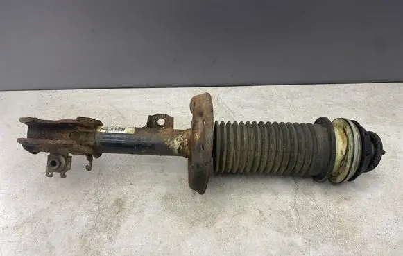 Opel Corsa D Front shock absorber/damper 13214354 GP27381 1329