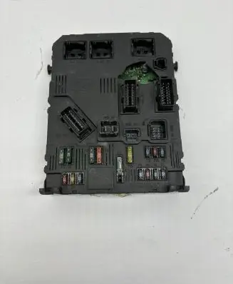 Peugeot Partner Comfort/convenience module 9652474680