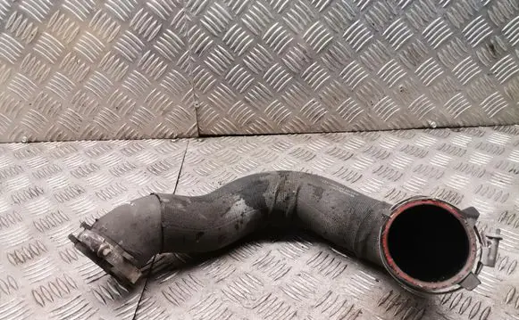 Audi A5 8T 8F Intercooler hose/pipe 8k0145738p