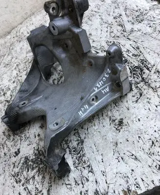 Audi A4 S4 B9 Engine mounting bracket 8w0399296e
