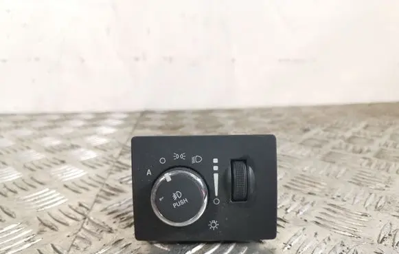 Jeep Grand Cherokee Light switch P68258718AA0066